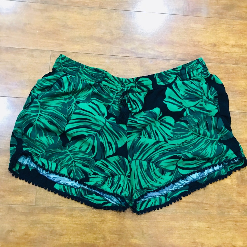 A.N.A. Palm Tree shorts
